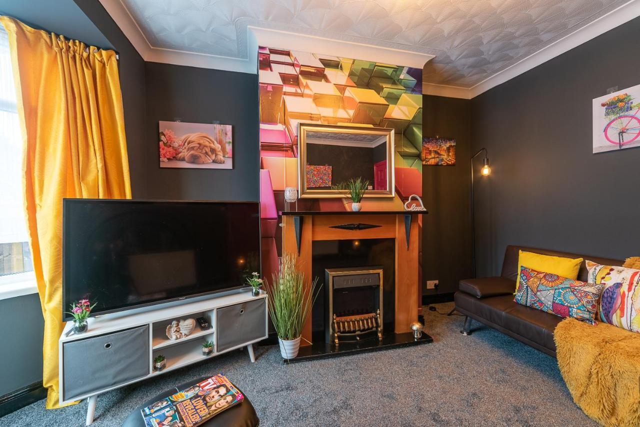 J'S Home Away From Home Fresh 2 Bedroom Garden Parking Kingston upon Hull Exterior foto